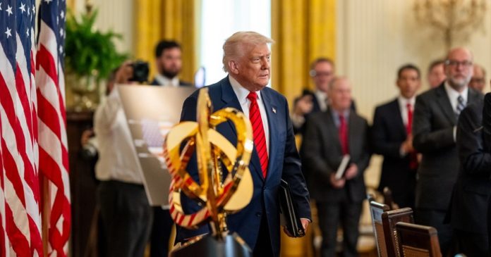 Трамп оголосив про необхідність ухвалення рішень щодо закінчення війни в Україні