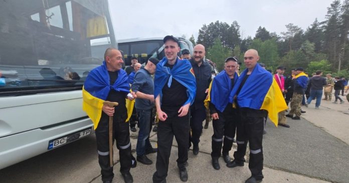 Скромний третій етап обміну військовополоненими між Україною і Росією