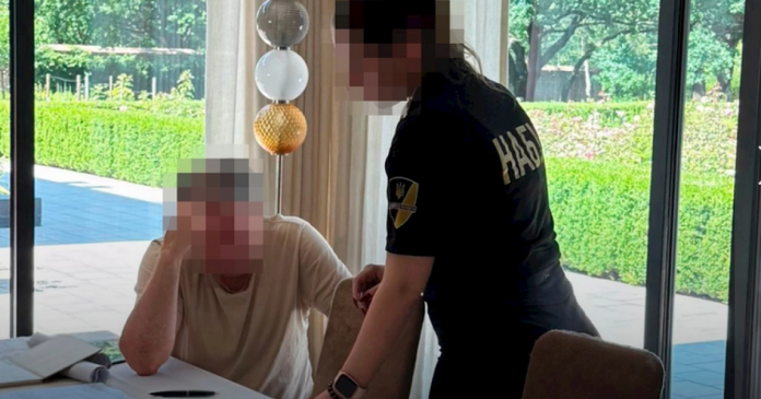 Більше 231 млн грн втрат: НАБУ та САП виявили злочинну схему придбання медичного обладнання для онкологічних пацієнтів