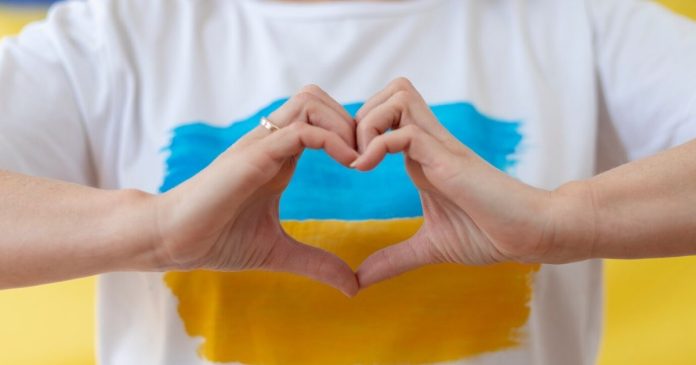 Зростаюча незадоволеність українців у Польщі: лише 13% бажають залишитися на постійній основі