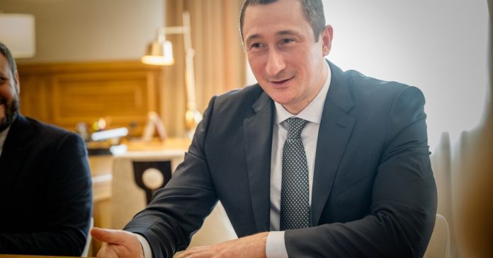 Суд призначив заставу у 120 млн грн віцепрем'єру Чернишову