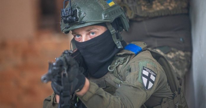 Зеленський подав до Верховної Ради ініціативи щодо продовження мобілізації та воєнного стану: до якого терміну