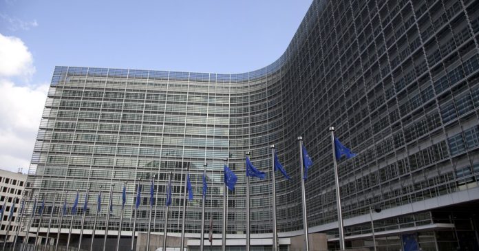 Бюджет ЄС на 2028–2034 роки: рекордні витрати майже два трильйони євро