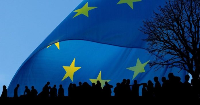 Гетманцев: Державі не під силу фінансувати повернення біженців, проте вона повинна забезпечити необхідні умови