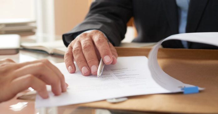 Більше 5000 українців змінили свої імена за півроку: як провести зміну та скільки це коштує