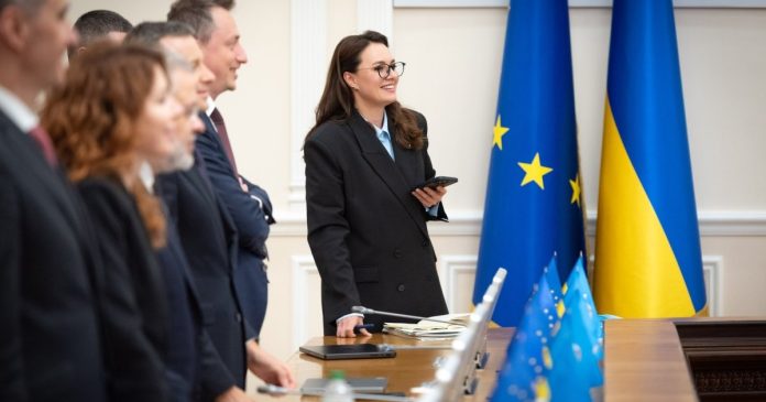 Курс на оптимізацію державного апарату: Свириденко поділилася деталями першої зустрічі нового уряду