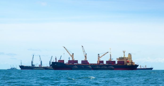 Судно, яке порушило український кордон, буде продано через АРМА: деталі ситуації