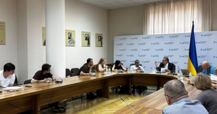 ЄС затвердив нові торговельні квоти для України: значне збільшення експорту меду, цукру, яєць та молочних продуктів