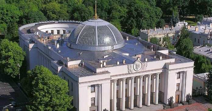 Рада має можливість скасувати суперечливі поправки до закону про НАБУ і САП, незважаючи на 