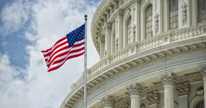 У Сенаті США ініціювали законопроєкт, що передбачає двопартійну підтримку Україні на суму понад $50 мільярдів