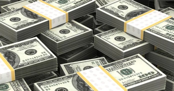 Війна і затримка реформ можуть збільшити фінансовий дефіцит в Україні