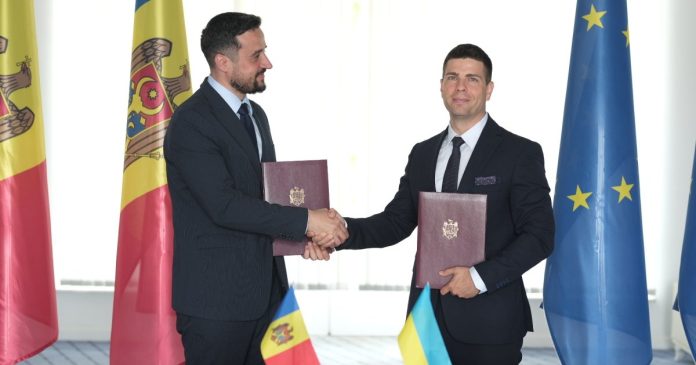 Україна і Молдова подовжили 