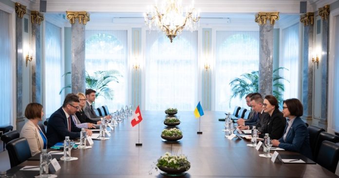 Швейцарія виділить більш ніж $102 млн на 12 проєктів для відновлення України