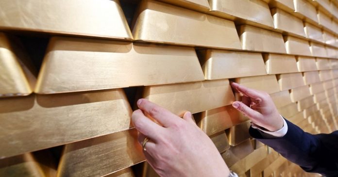 Попит на золото у світі зріс на 3% через різкий підйом інвестицій