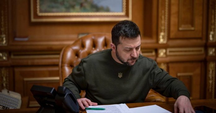 Зеленський затвердив закон щодо автономії НАБУ і САП