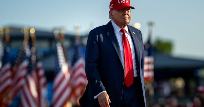 Трамп пропонує ЄС запровадити повні 100% тарифи на Китай та Індію