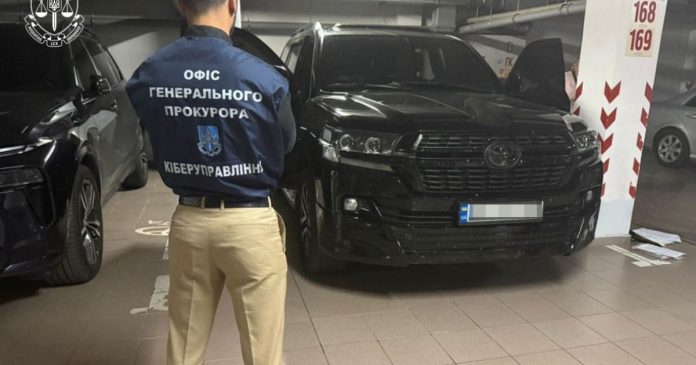 Силовики України та Чехії виявили кол-центри, що обманювали громадян ЄС на 12 млн грн