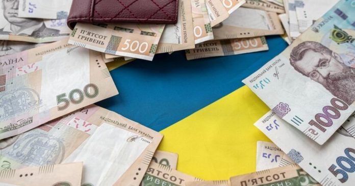 Шість гривень з бюджету витрачається на обслуговування та погашення державного боргу