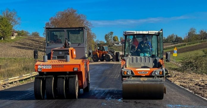 У Тернопільській області добігає кінця будівництво нового шляхопроводу: що вже виконано з робіт (ФОТО)