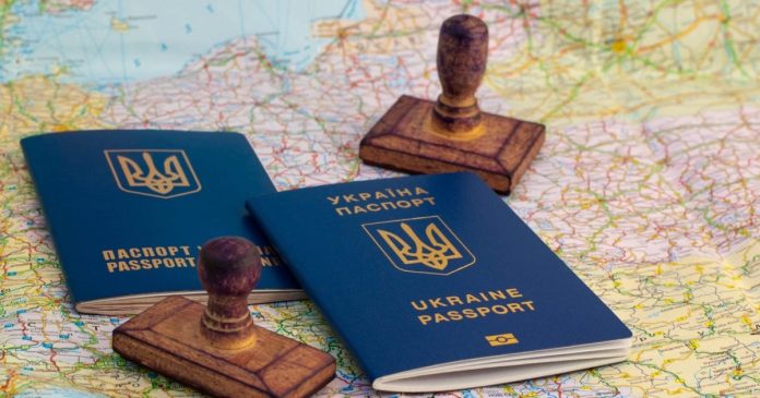 Європейська посвідка на проживання: як оформити ВНЖ в країнах Європи?