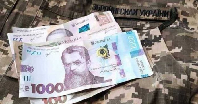 Уряд підвищує витрати на армію на 324,7 млрд грн для закупівлі озброєння, техніки та потреб військових