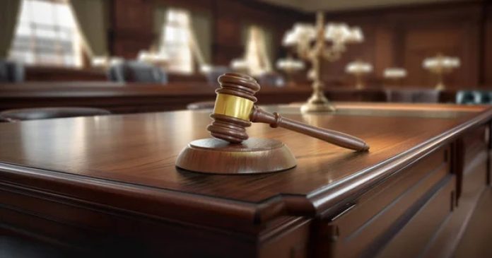 Екснардепа заочно заарештували через корупційні махінації з землею на ринку 