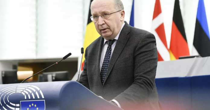 Румунія розпочала діалог з Україною стосовно оборонних ініціатив в рамках програми SAFE