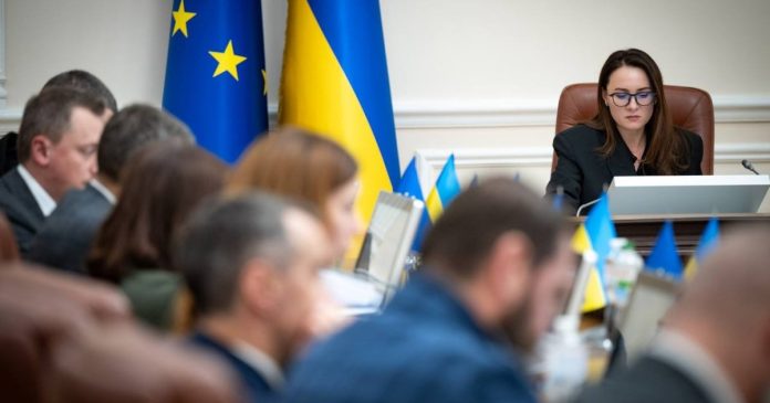 Уряд завершив підготовку проєкту державного бюджету-2026 до другого читання: які будуть зміни