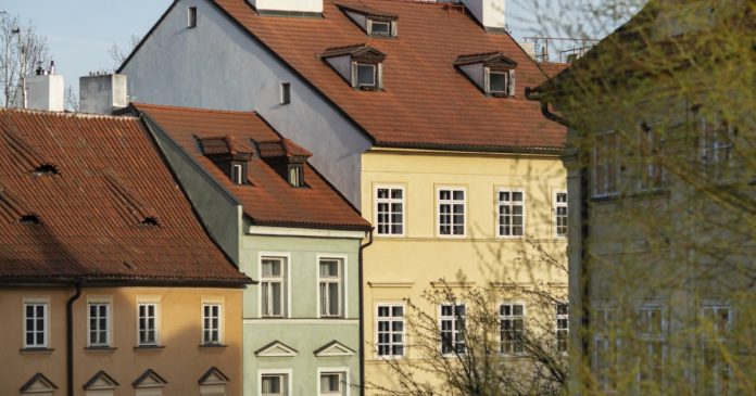Прогноз щодо зниження цін на нерухомість у Польщі у 2026 році: “цінова війна” та збільшення пропозиції впливають на ринок