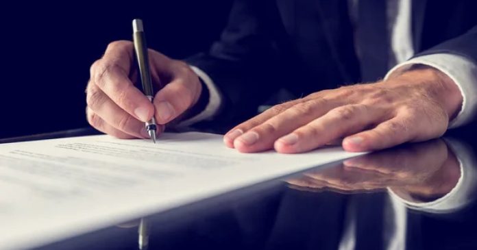В Україні оновлюються терміни подання нотаріусами інформації про укладені договори та спадкові справи