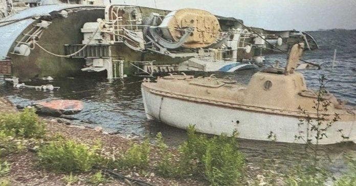 Продаж списаних військових кораблів на металообробку призвів до підозр щодо представників Міноборони та 