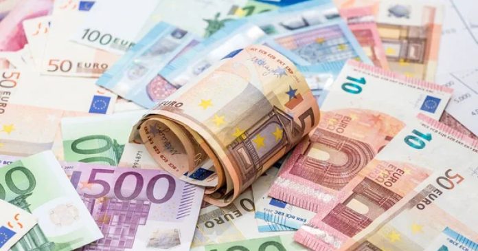 Європейський Союз розробляє правову основу для фінансової підтримки України через спільний кредит