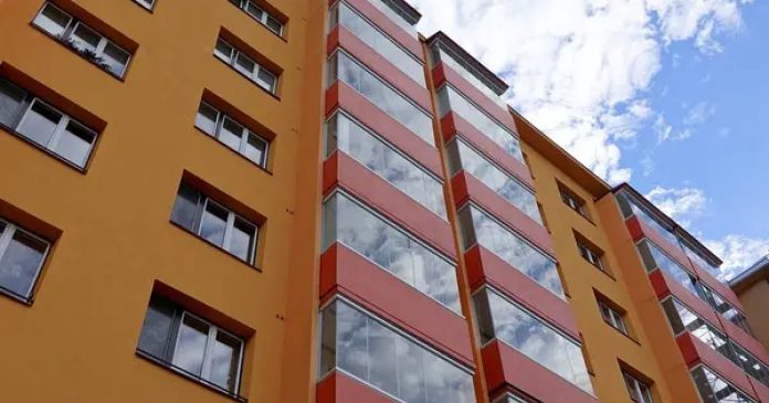 В Україні планують створити нове доступне житло, перетворивши пустуючі будівлі на квартири