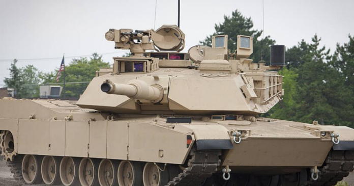 Австралія закінчила відправку танків M1A1 Abrams до України