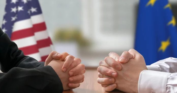 Європейський Союз поновлює ратифікацію торгової угоди зі США після усунення погроз Трампа
