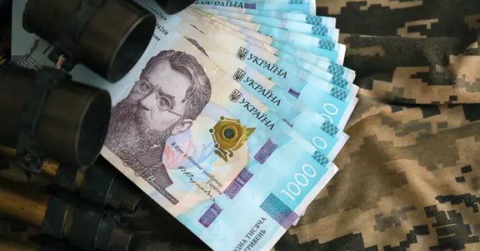 Рада подовжила військовий збір ще на три роки після завершення війни