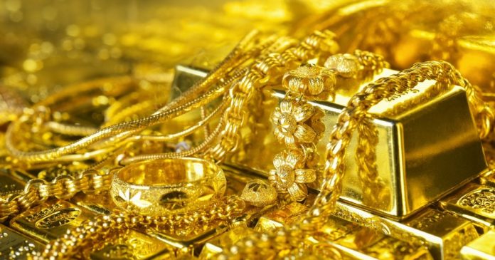 Ринок золота замер в очікуванні загроз США Ірану атаками