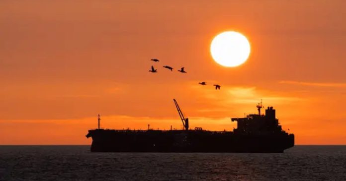 Тайний флот Росії: його роль у фінансуванні війни проти України